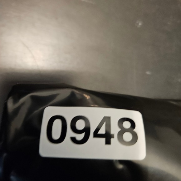 Free Assembly Mens Mid Rise Cropped Wide Leg Cuffed Jeans Dark Wash Blue Size 10 - Picture 10 of 11